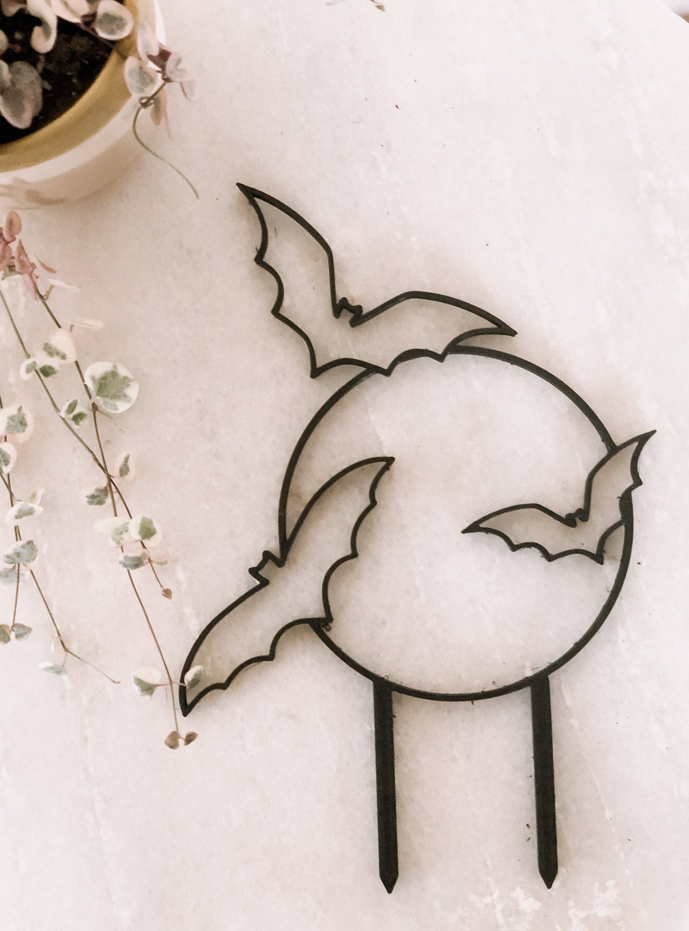 Pine & Sprout - Wholesale Trellis - Bats Houseplant Trellis1