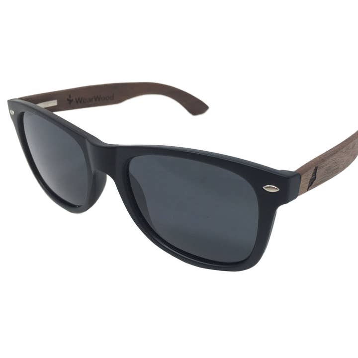 State of Maine klassiska svarta valnötssolglasögon för wholesale av WearWood