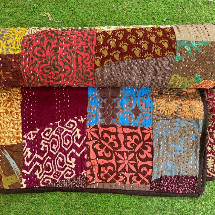 bhavnas boutique - Wholesale Quilt - Queen Size Blanket Kantha Stitched Sari Silk Patchwork Quilt8