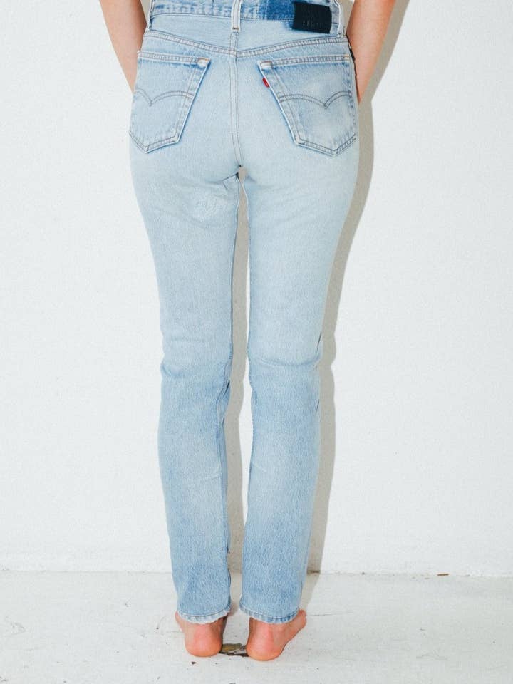 THE DAWN for wholesale by BREYER & ELIOT