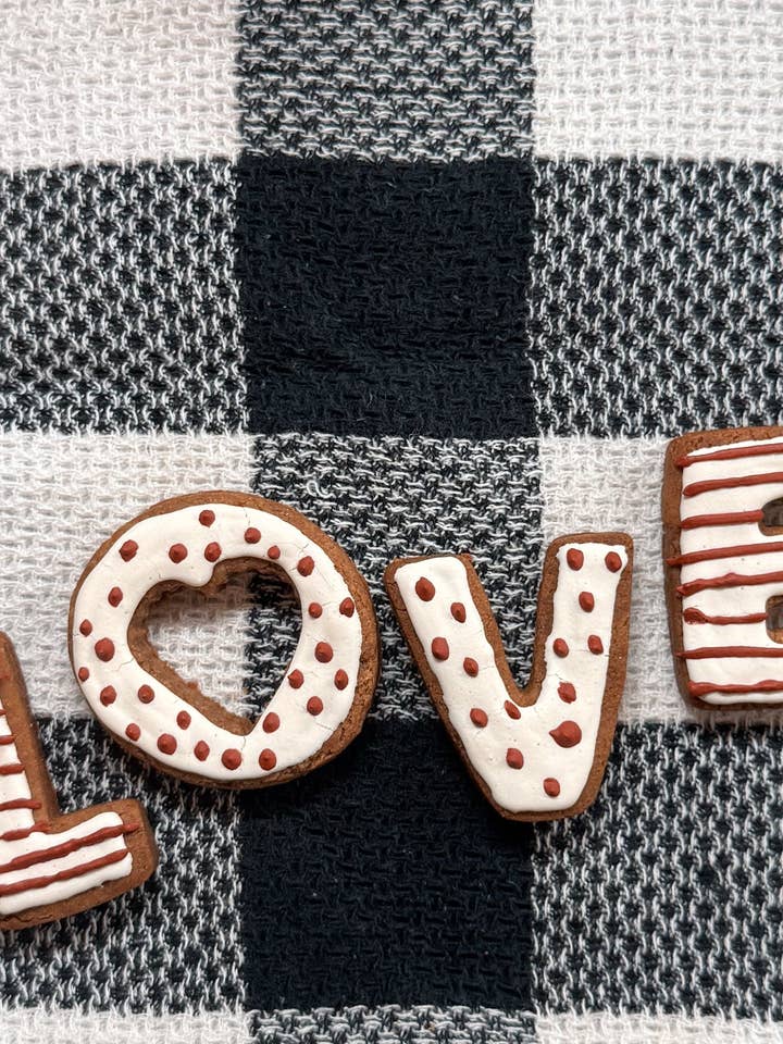 Peanut Butter Valentines Dog Cookies (4-Piece Gift Box) for wholesale by Big Head Barkery