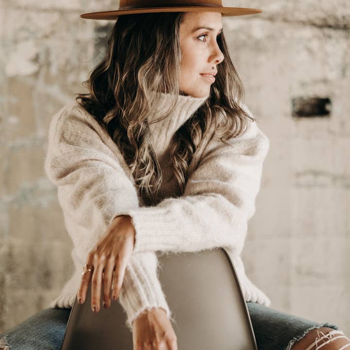 WEST VON - Wholesale Fedora - Women's - River | Teardrop Fedora Hat | Honey Ginger