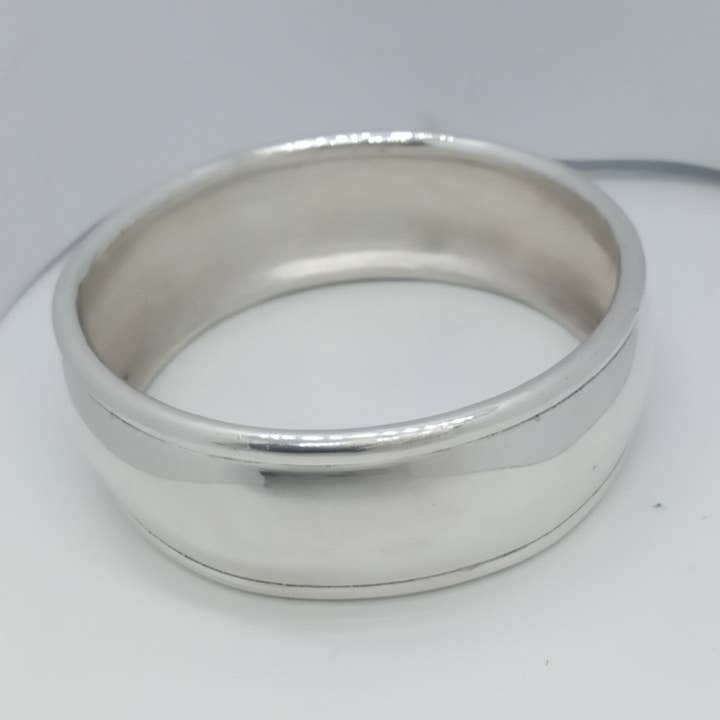 Convex Bracelet for wholesale by Spinne Cast