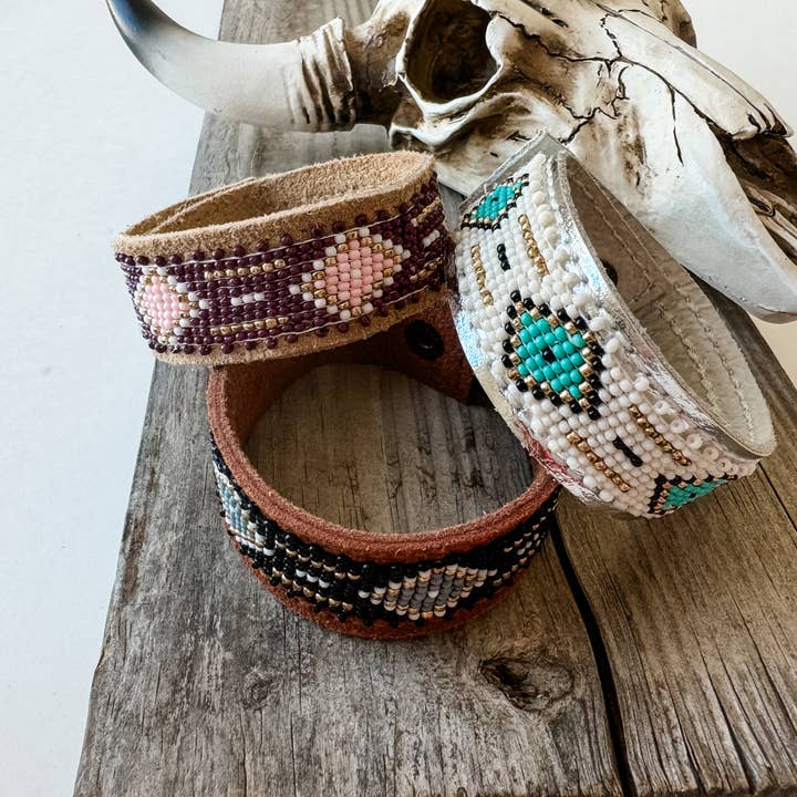 Boho Ranch Shop - Wholesale Cuff Bracelet - Western Aztec Pattern Seed Bead Leather Cuff Bracelet2