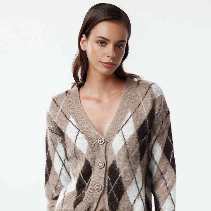 Cardigan en maille à motif losanges texturé doux à col en V pour la vente par WOVCOR
