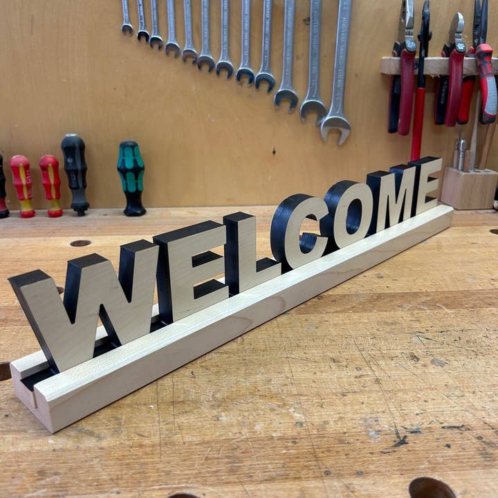 e+m Holzprodukte - Wholesale Desk Riser - Display7