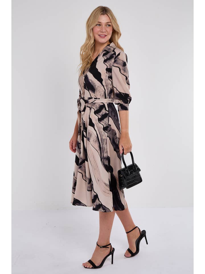 bege Vestido-camisa midi preto com meia manga e estampa abstrata bege para venda a revendedores na Faire1