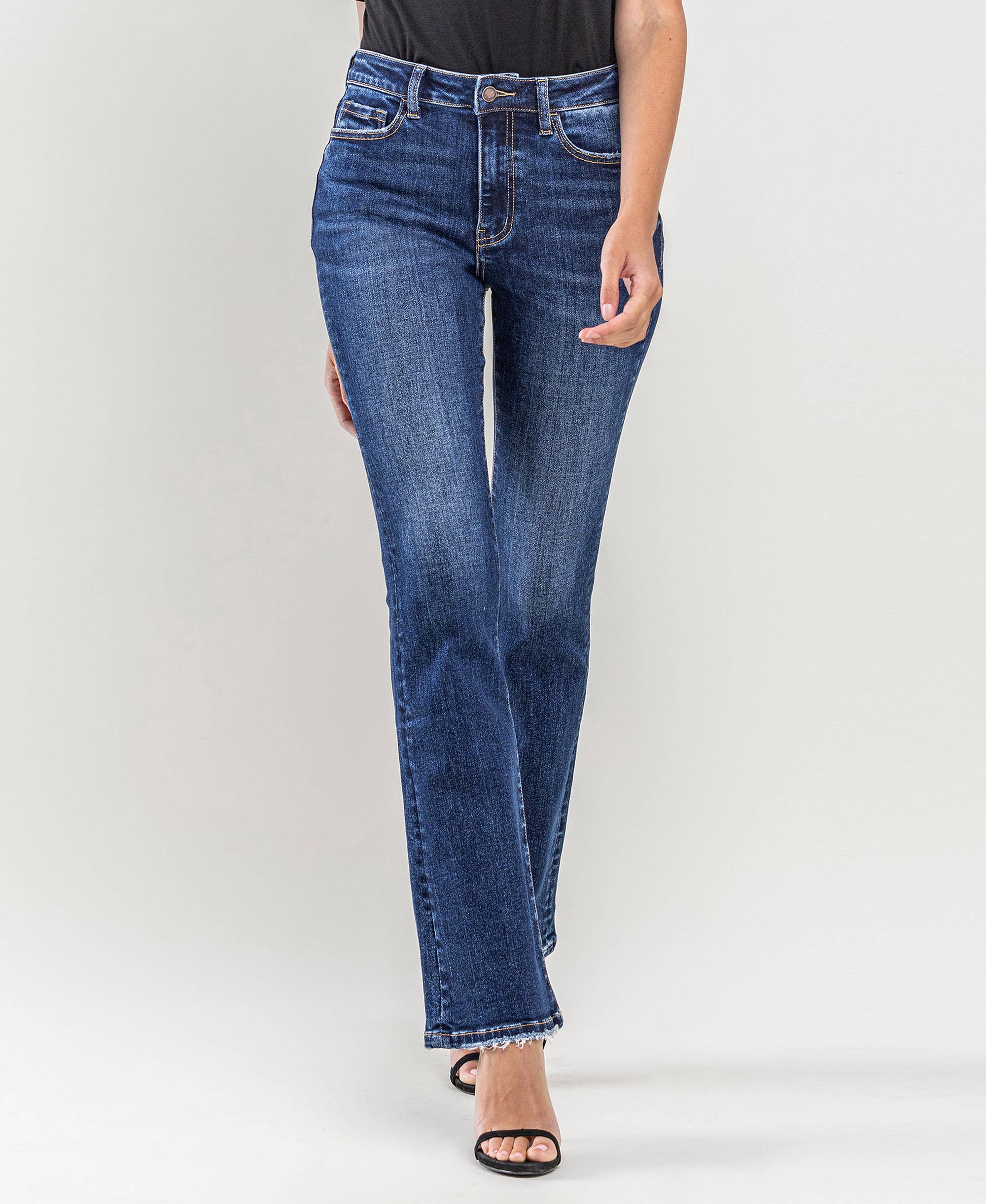 COMPLEMENTS HIGH RISE BOOTCUT JEANS LV1227 for wholesale on Faire8