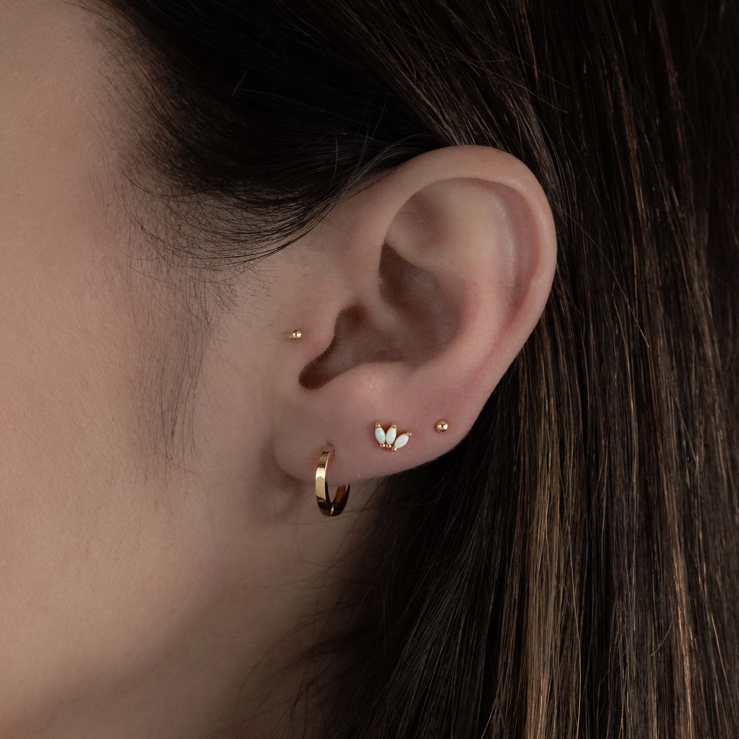 Sami Jewels - Wholesale Knopjes/oorstekers - Kleine oorstekers met opaalblaadjes1