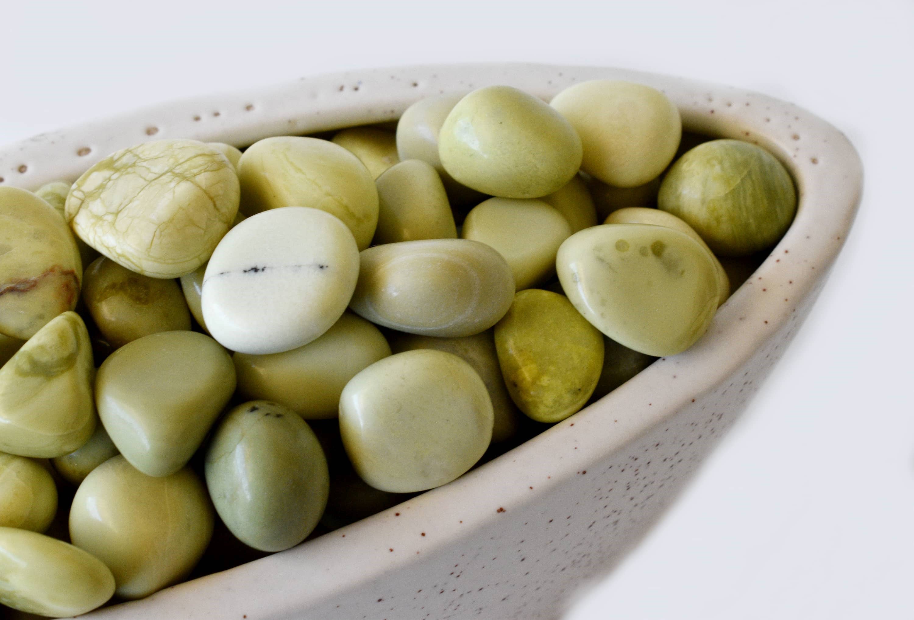 Soothing Crystals - Wholesale Spiritual Stone/Crystal - Serpentine Tumbled Stones Healing Stones 100G to 1KG6