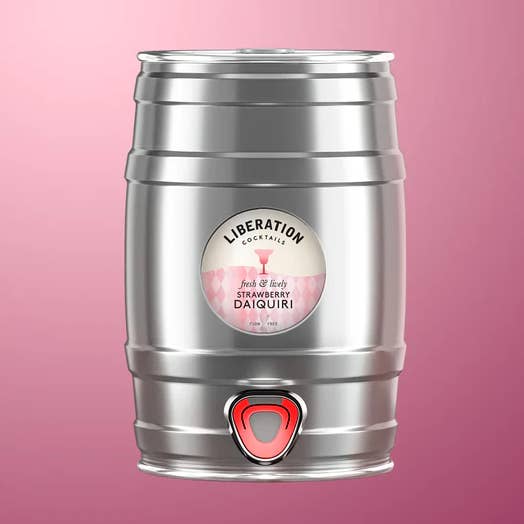 Strawberry Daiquiri Forblandet Cocktail 10% ABV 5L Festfad for engroshandel hos Liberation Cocktails
