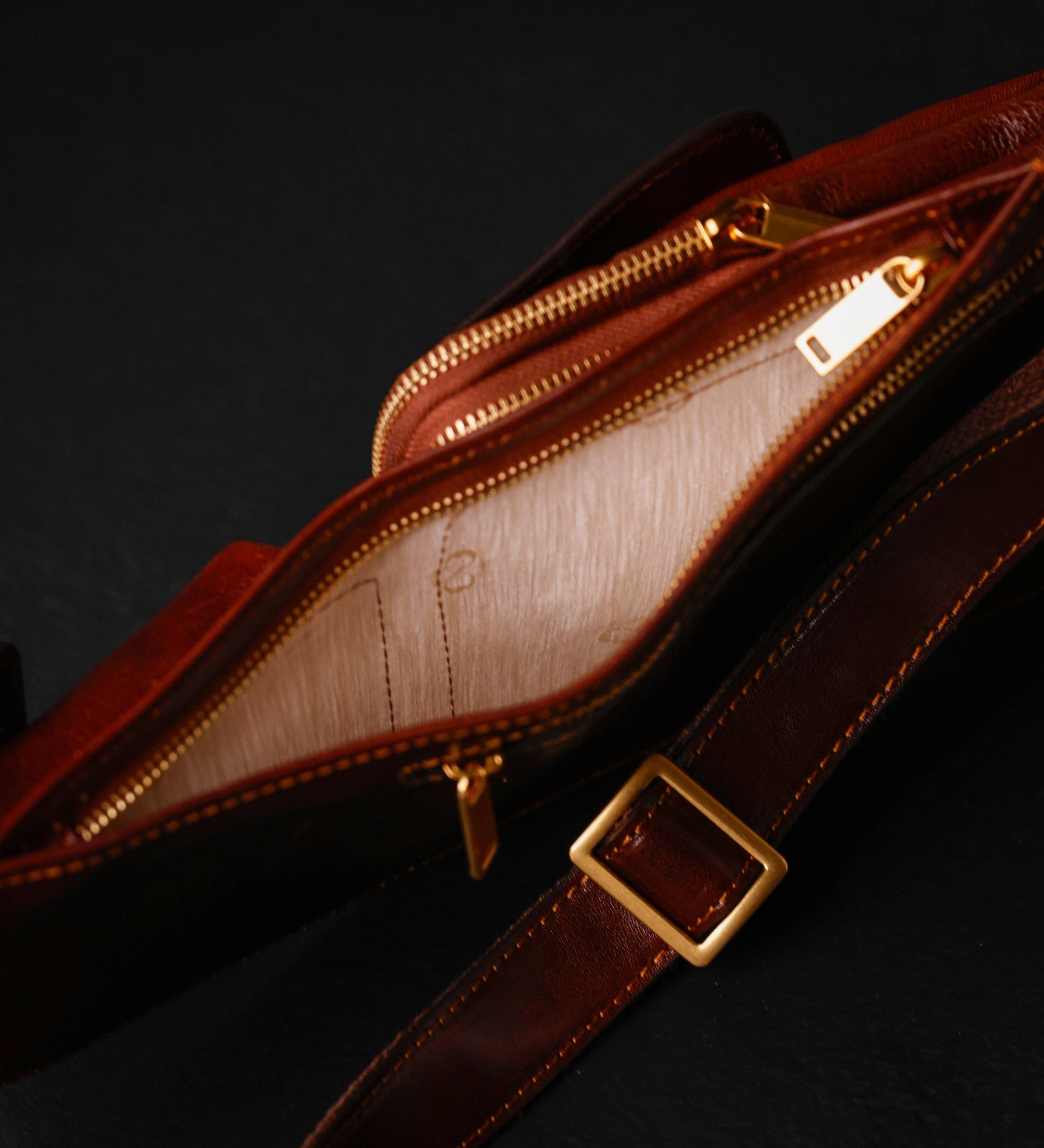 Time Resistance - Venta al por mayor Bolsos bandolera - Unisex - Bolso bandolera de cuero The Monk9