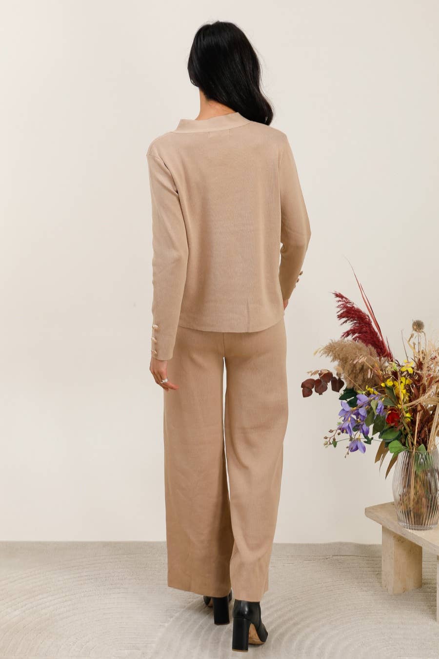 DIX-ONZE - Wholesale Top & Pant Set (NOT Loungewear) - Women's - Chic 2-Piece Set – Elegance & Comfort3