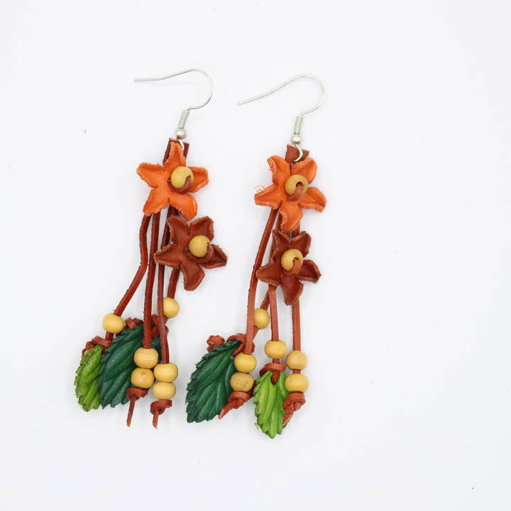 Sunflower Handmade leather inc - Vendita all'ingrosso Orecchini pendenti - orecchini a forma di fiore in pelle, colori assortiti4
