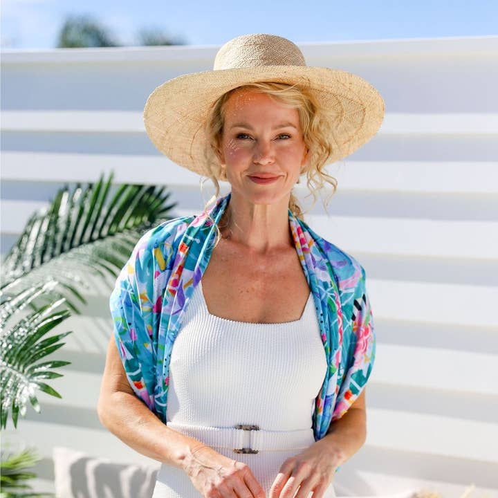 Sun Wrap UPF50 +, Den mäktiga djungeln av Deb McNaughton för wholesale av Sun Bella