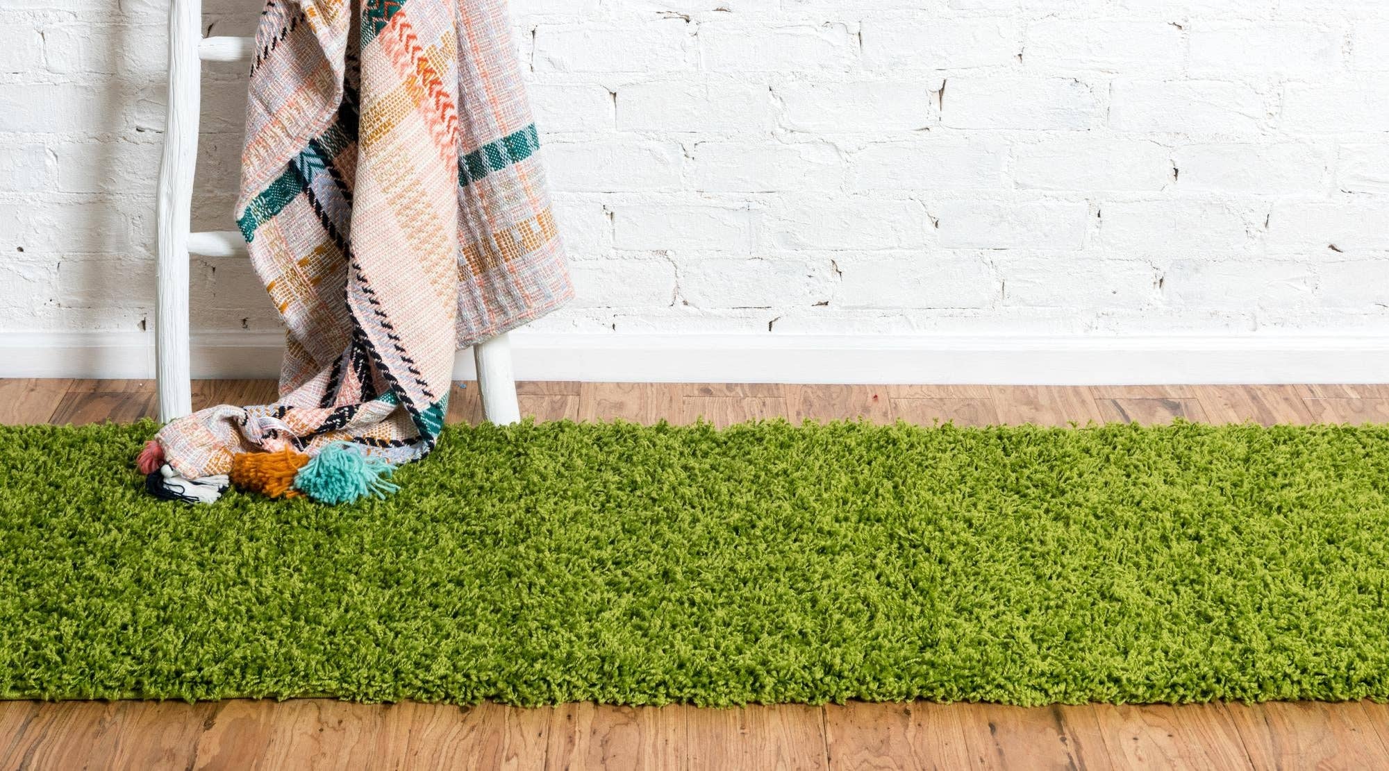 Rug Mart - Wholesale Area Rug - Solid Shag Area Rug17