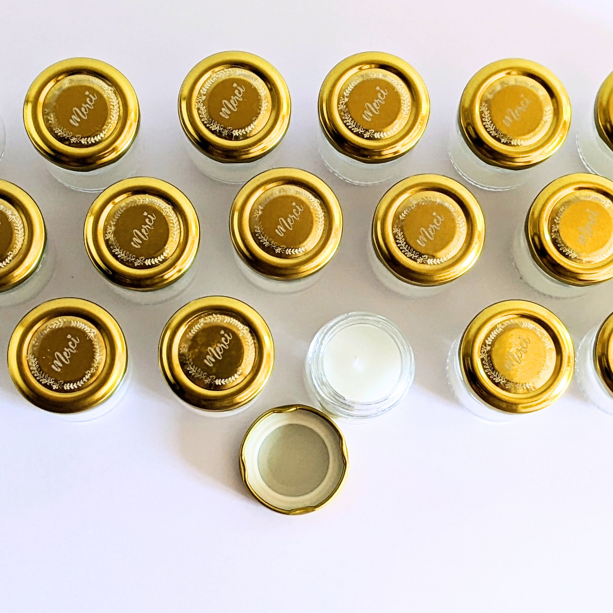 Te Whaka - Wholesale Party Favor - Set of 24 small golden candles MERCI | Guest gifts3