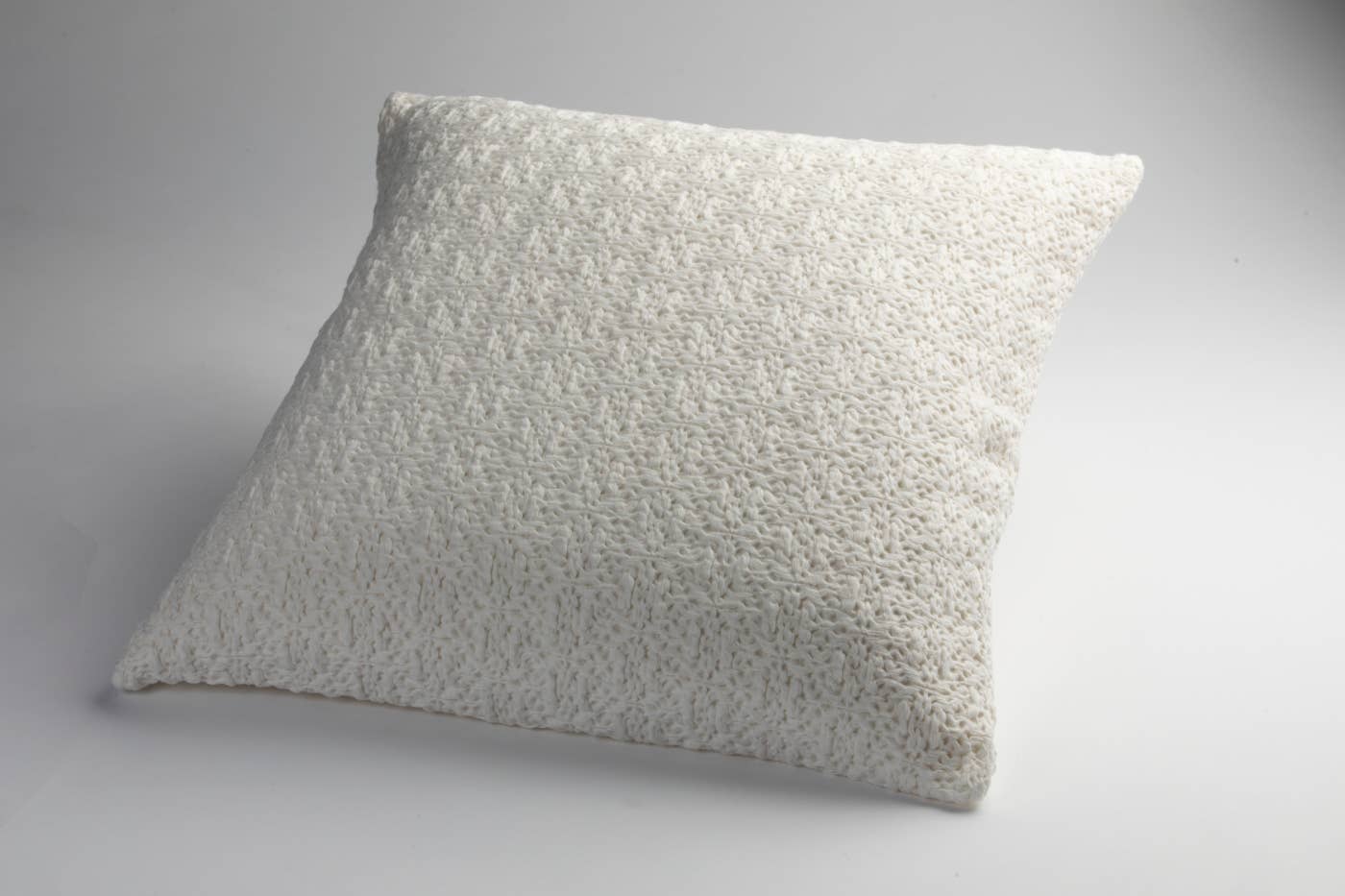 Evelyn Kahle - Wholesale Bedding Blanket - Tunis bedspread3