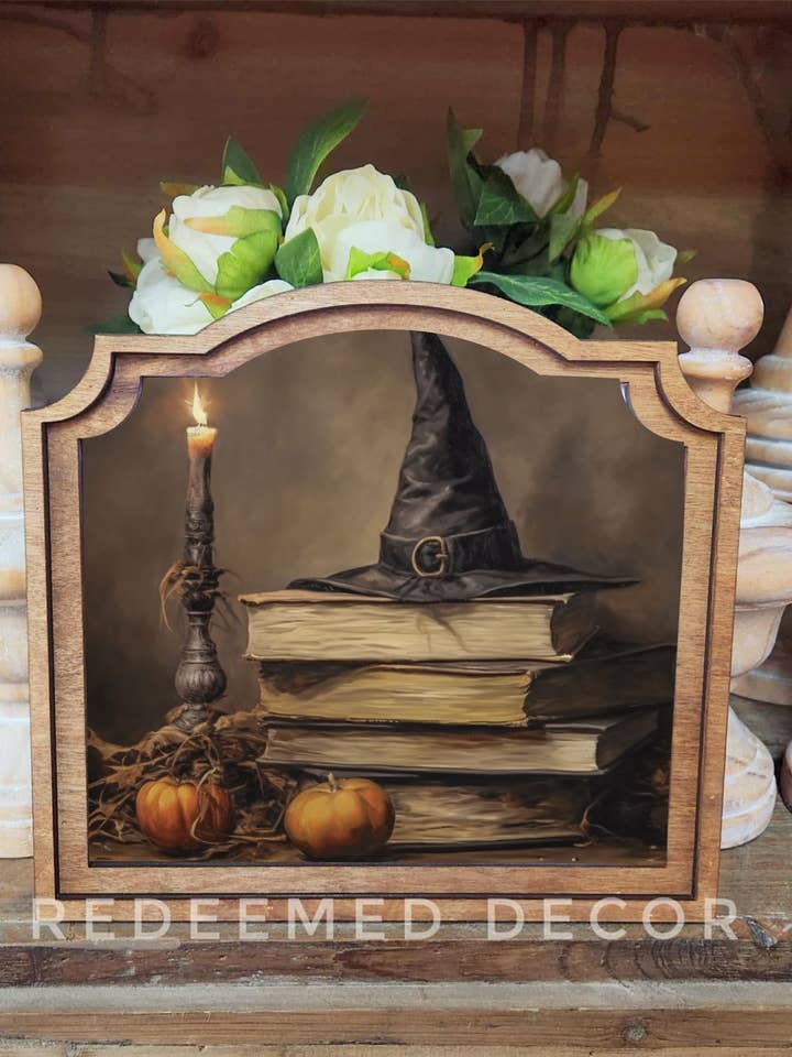 Livres provinciaux d'Halloween Art encadré pour la vente par Redeemed Decor
