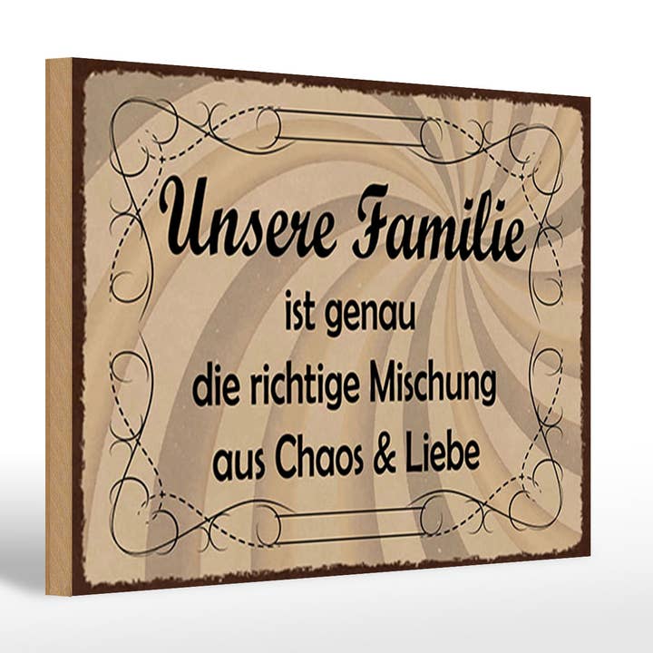 Træskilt 20x30cm Vores familie er den rette blanding for engroshandel hos Femer