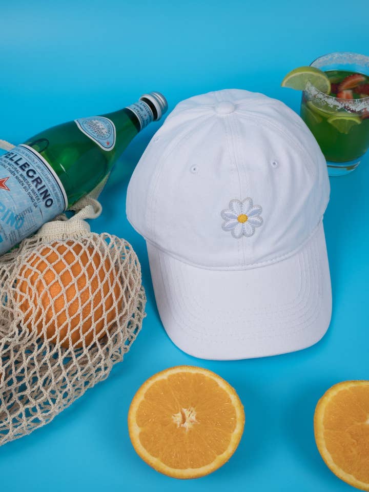 Vintage vasket kasket - 100% bomuld - Byron Bay - Blomst - Hvid for engroshandel hos Nakoa The Label