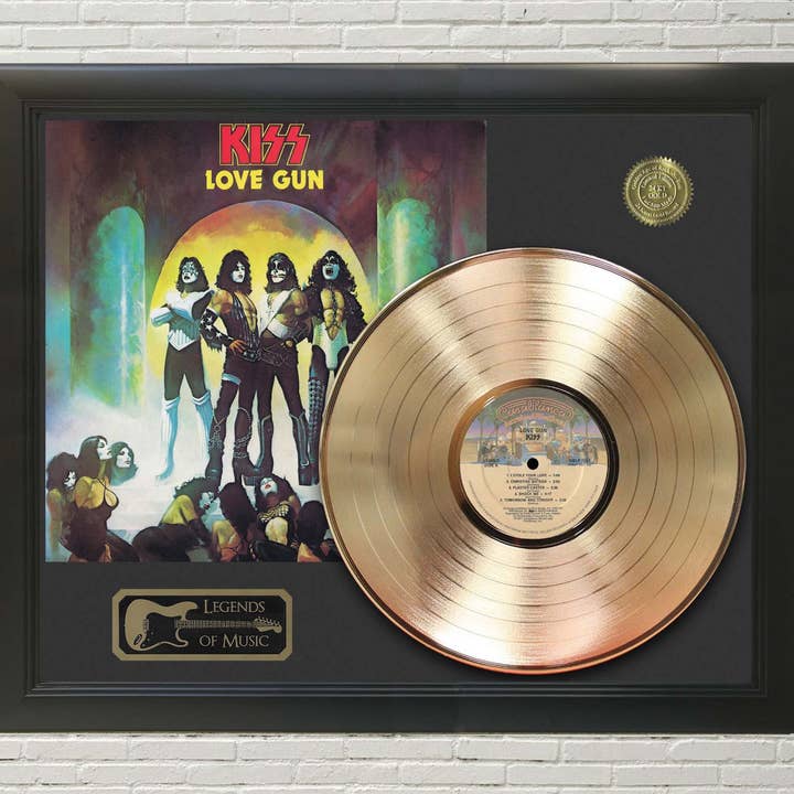 Kiss - Love Gun Guld Inramad Guld LP-skärm för wholesale av Gold Record Outlet
