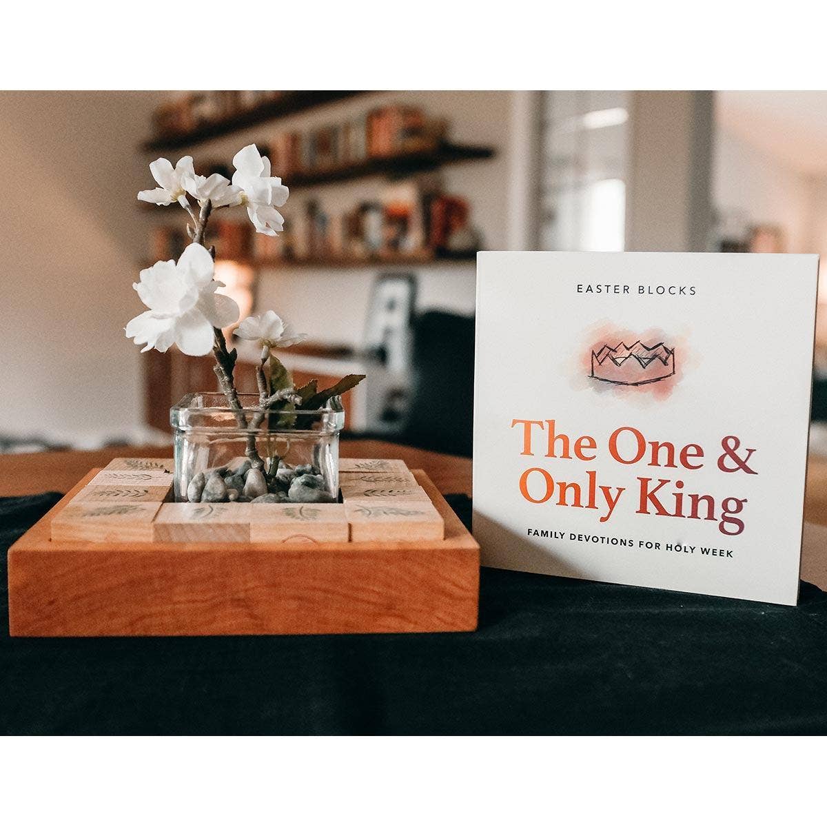 GoodKind - Wholesale Decorative Tabletop Object - Easter Blocks6