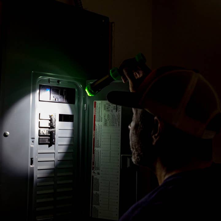 LitezAll - Wholesale Flashlight - LitezAll Nearly Invincible Jumbo Pen Light1