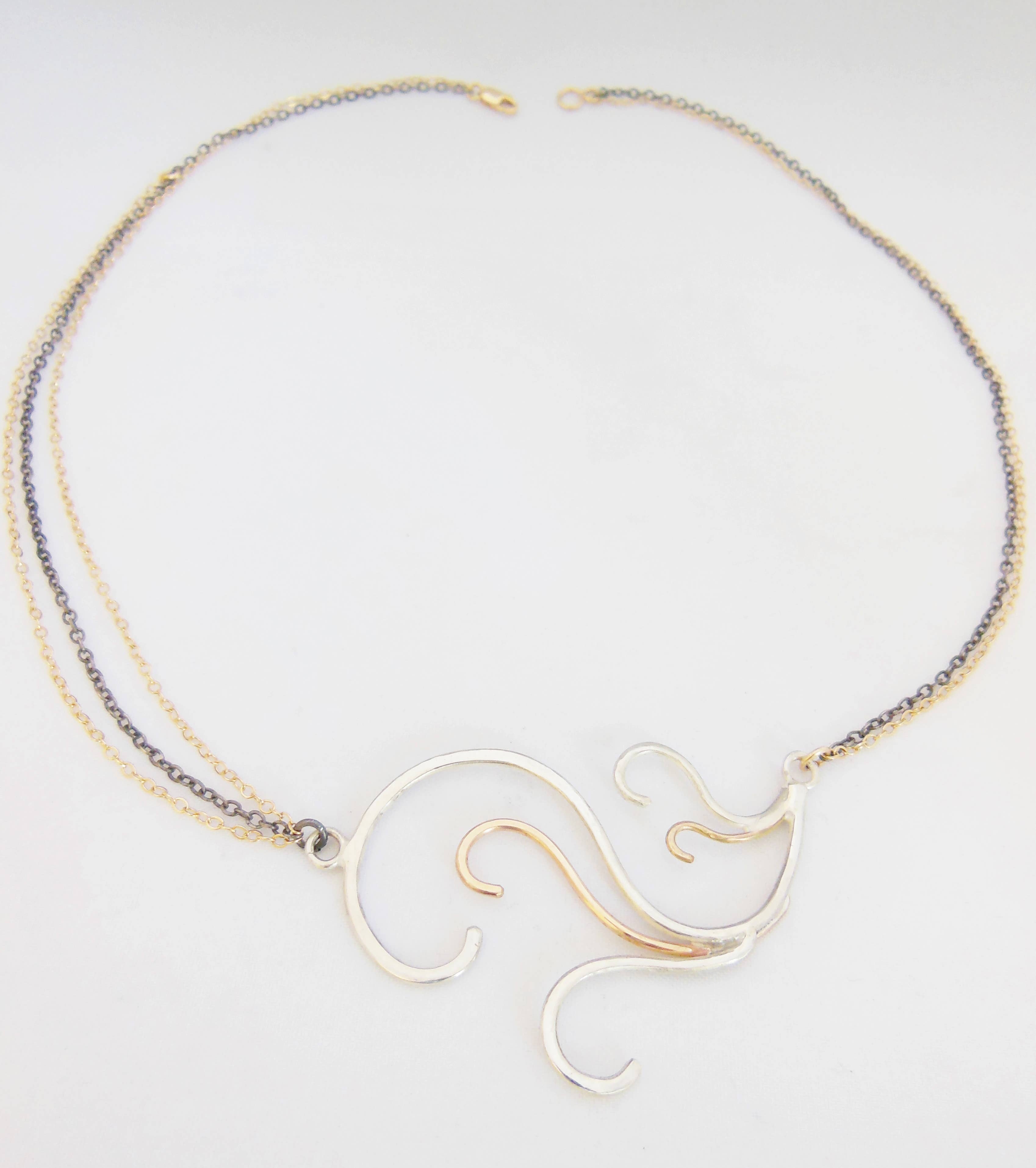 Liv & Lov - Wholesale Pendant/Charm Necklace - Wave Necklace1