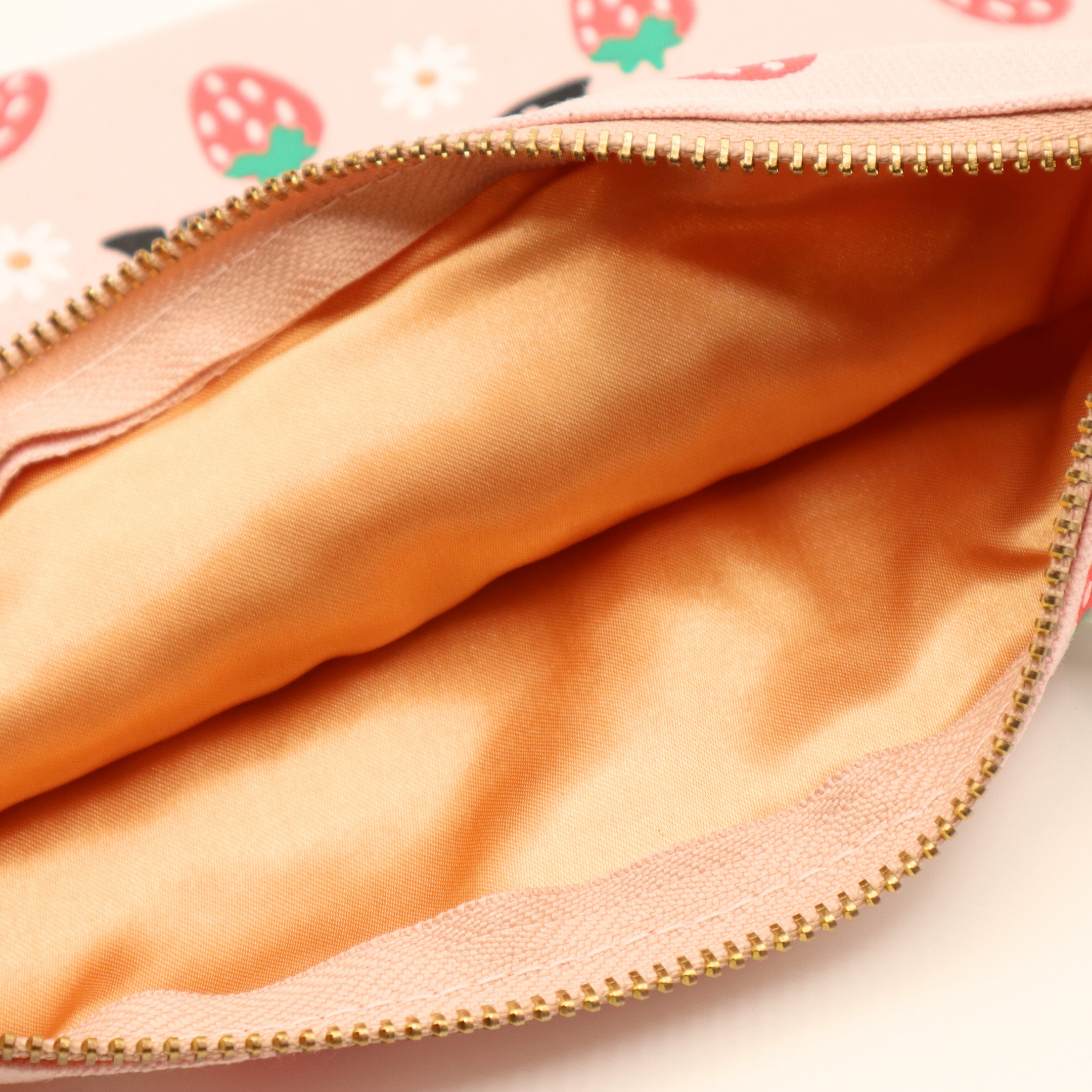 Properly Improper - Wholesale Handtasje - Dames - Canvas Tas Wees Geen Eikel Aardbei & Madeliefje2