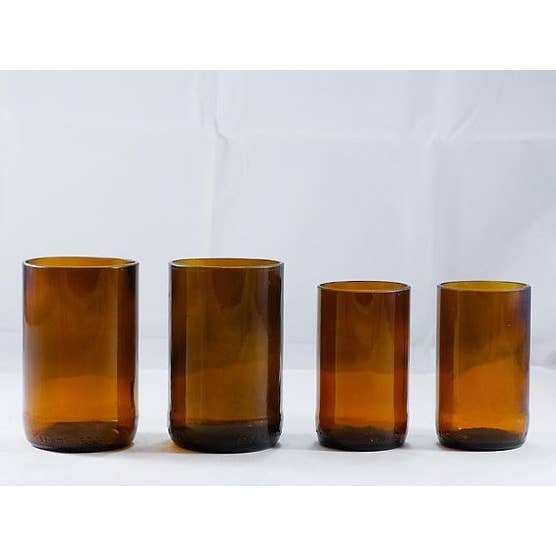 WAS A BOTTLE - Venta al por mayor Vaso/copa - Vasos de ámbar hechos de botellas de cerveza grandes.