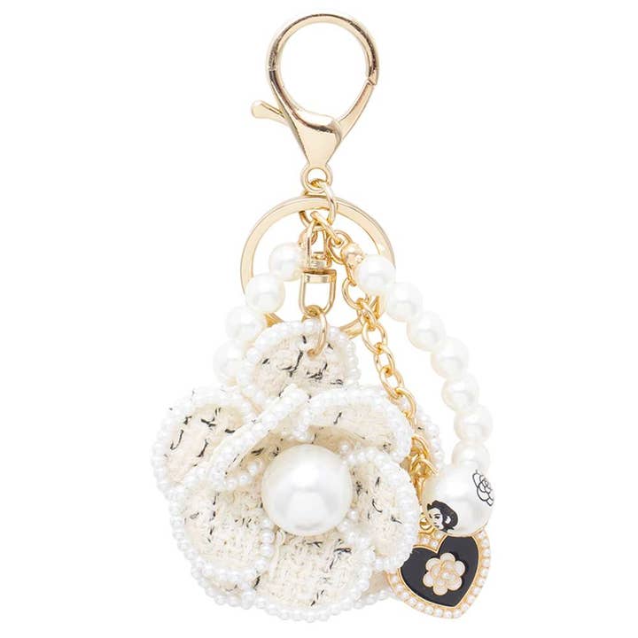 anbfashion – wholesale Keychain – Women's – PEARL FLORAL HEART LETTER STRAP KEYCHAIN AM-10253