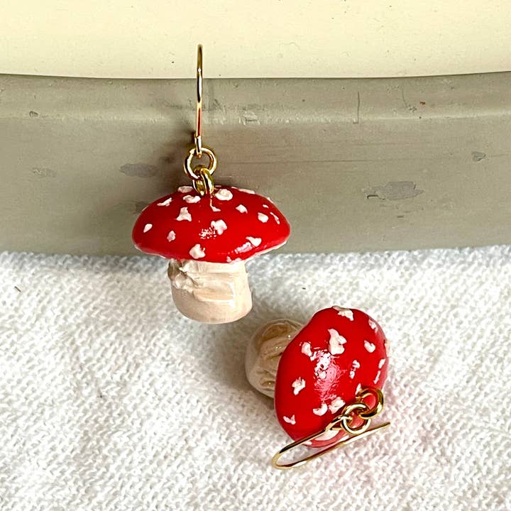 Pendientes de setas Toadstool para venta al por mayor de Crescent Jewelry Designs