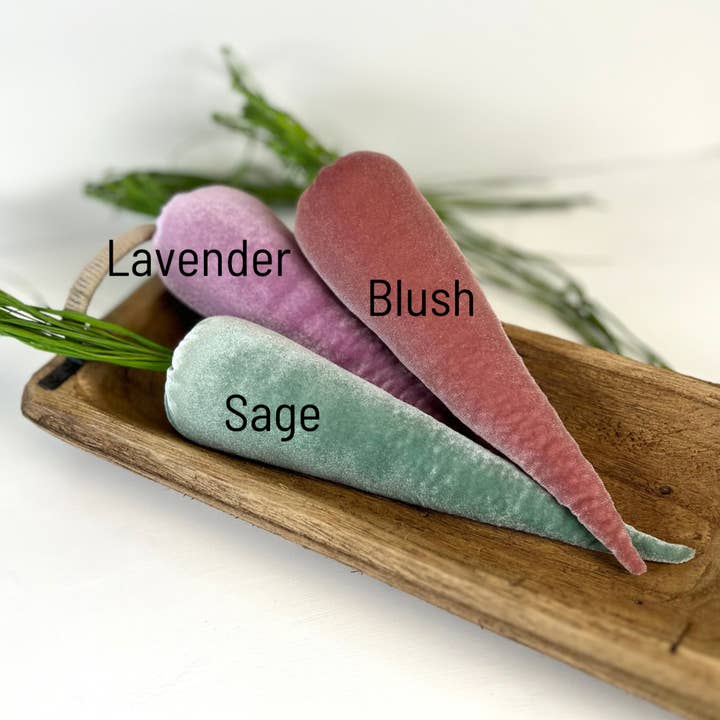 Your Heart's Content – wholesale Decorative tabletop object – Velvet Carrots, Harvest Lush Colors, Unique Wall Hanging6