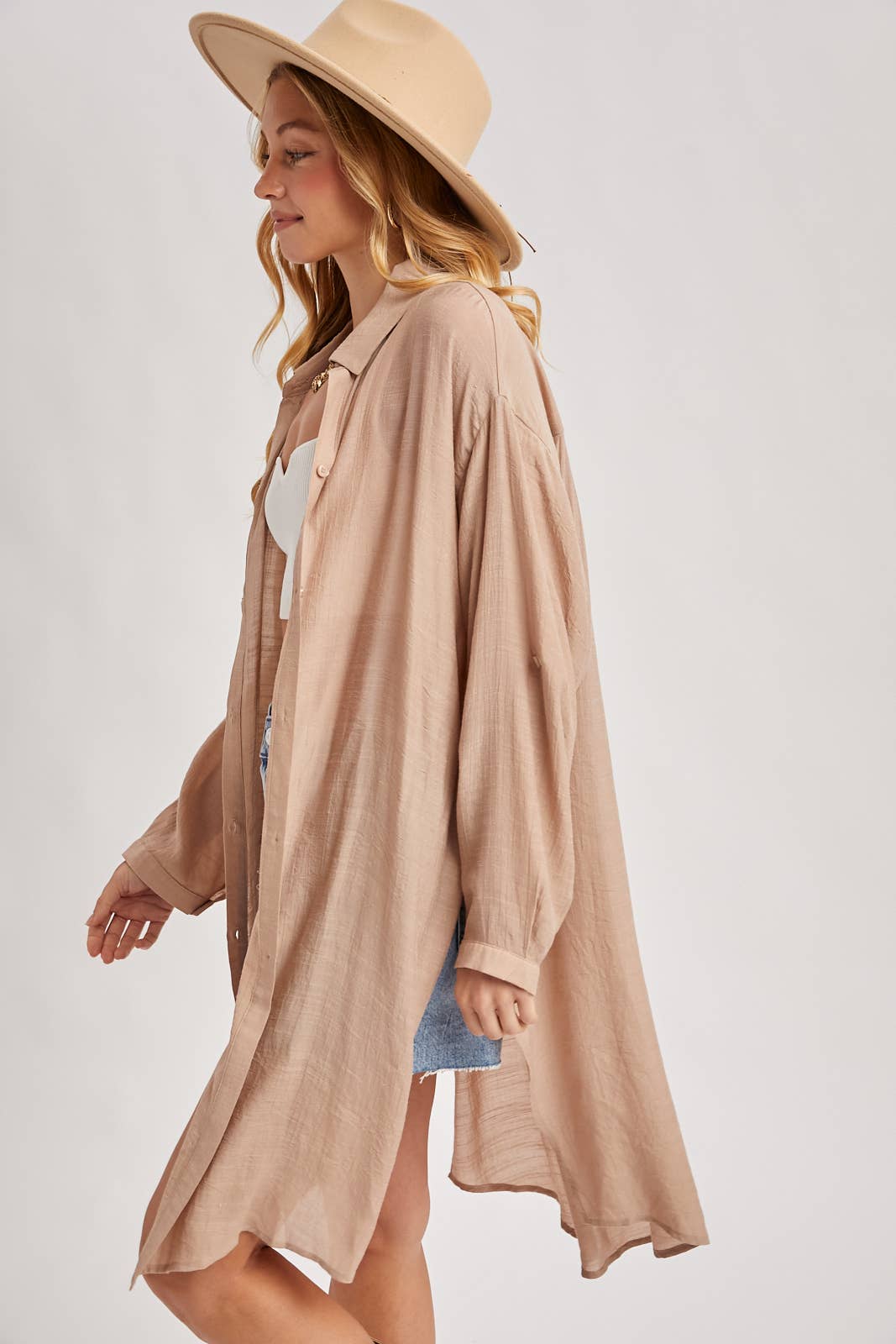 Bluivy - Wholesale Button Down Shirt - Women's - BUTTON-UP VENTED LONGLINE SHIRT25