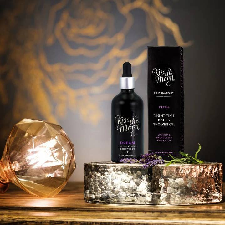 Kiss the Moon DREAM NIGHT-TIME BATH & SHOWER OIL for wholesale by Happy Post Gifts