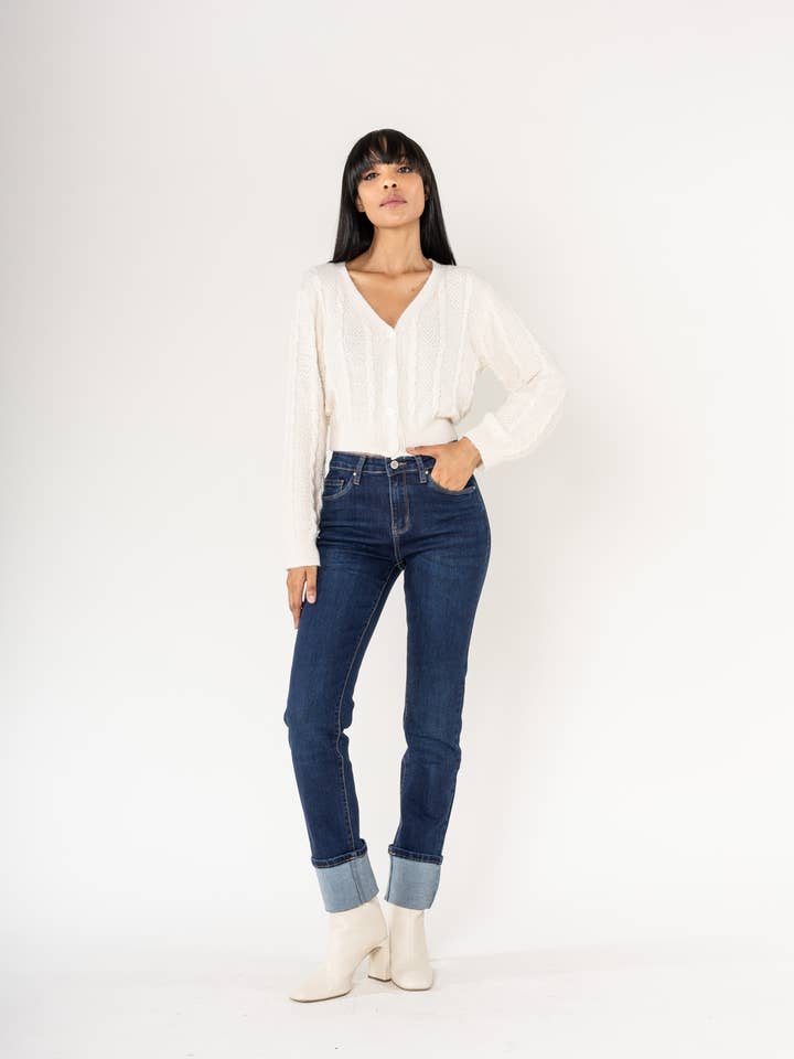 Nina Carter jean regular droit grand revers P600 pour la vente par Nina Carter