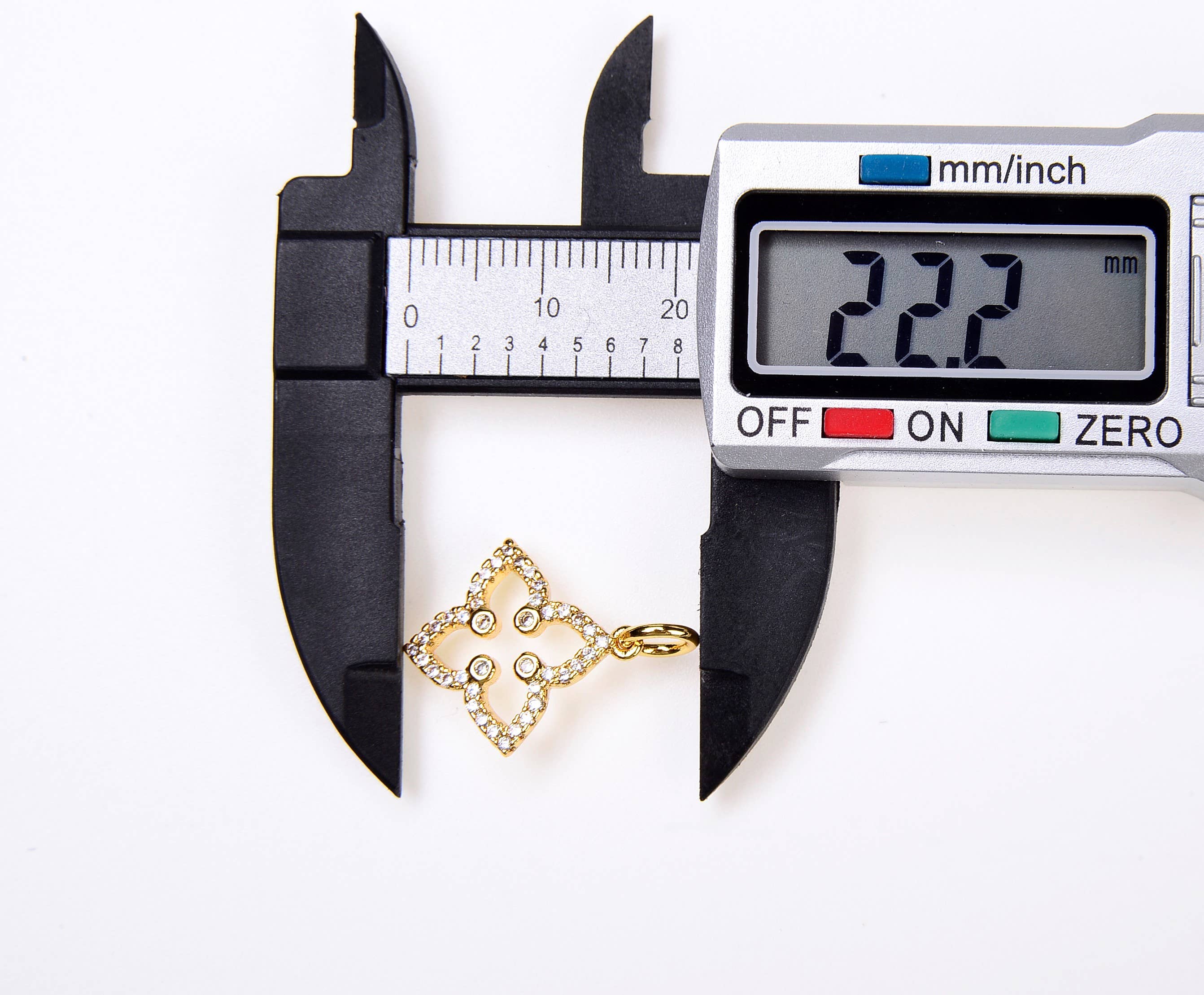 Beads Creation - Wholesale Individual Charm/Pendant - Gold Filled Four Leaf Clover Flower Charm Pendant, CP0166