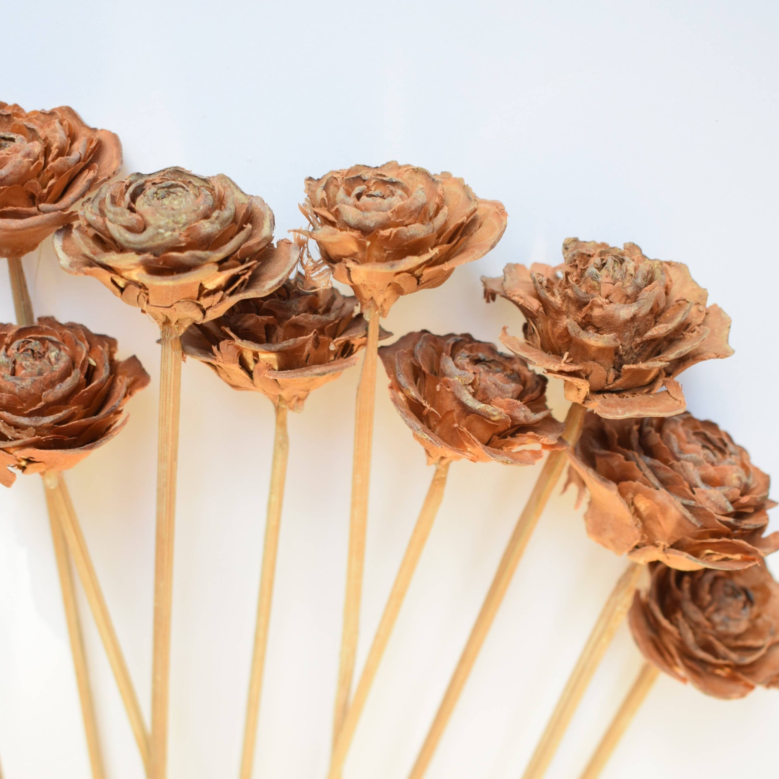 Daisy Gifts Ltd – wholesale Artificial flowers – Cedar Rose Pick Bunch of 9 Woodrose Stems9