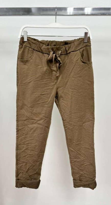 VENTI6 – Großhandel Hose – Damen – SOLIDE KNITTERFALTEN-JOGGER MIT KORDELZUG (50060)35