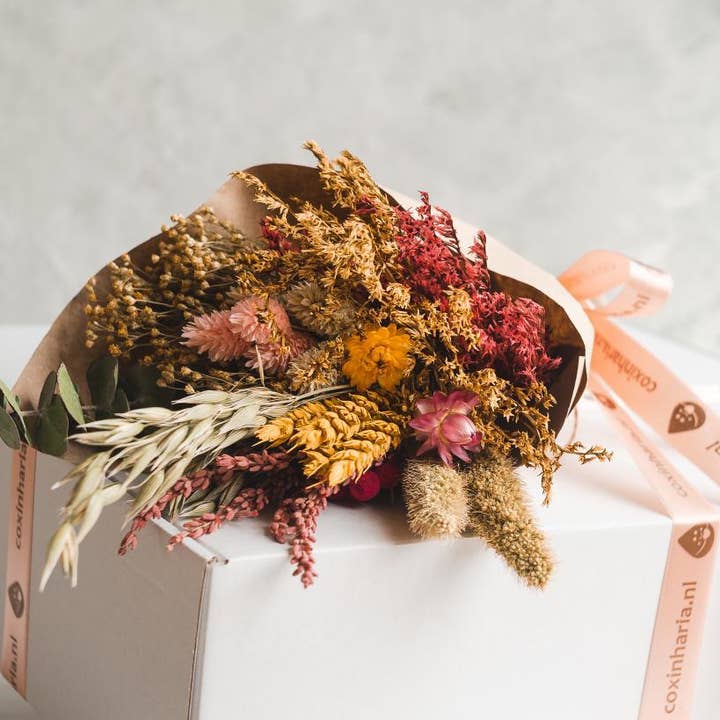 MUNUKIÁ – Großhandel Getrocknete/gepresste Blumen – Kleiner Kegel aus getrockneten und konservierten Blumen