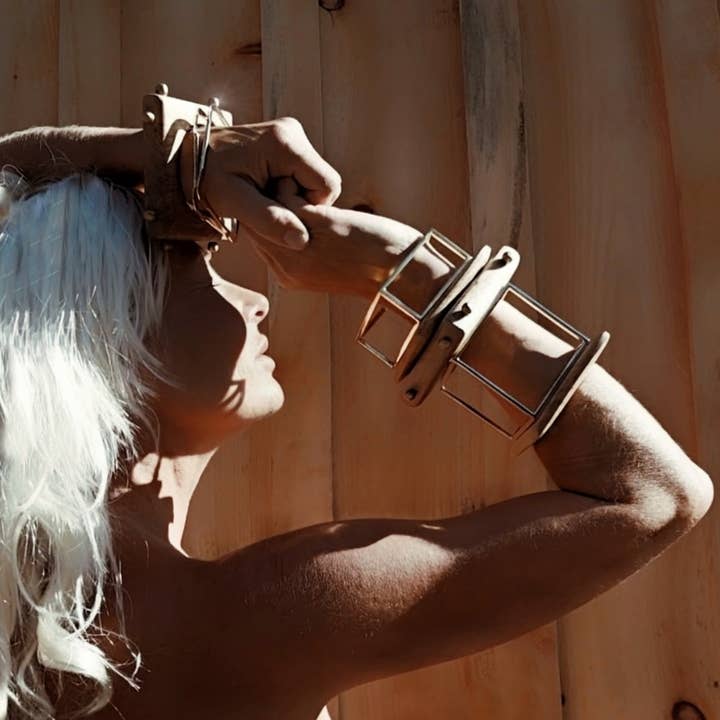 Bisjoux - Wholesale Cuff Bracelet - Brass bold cube square bangle bracelet 2 sizes6