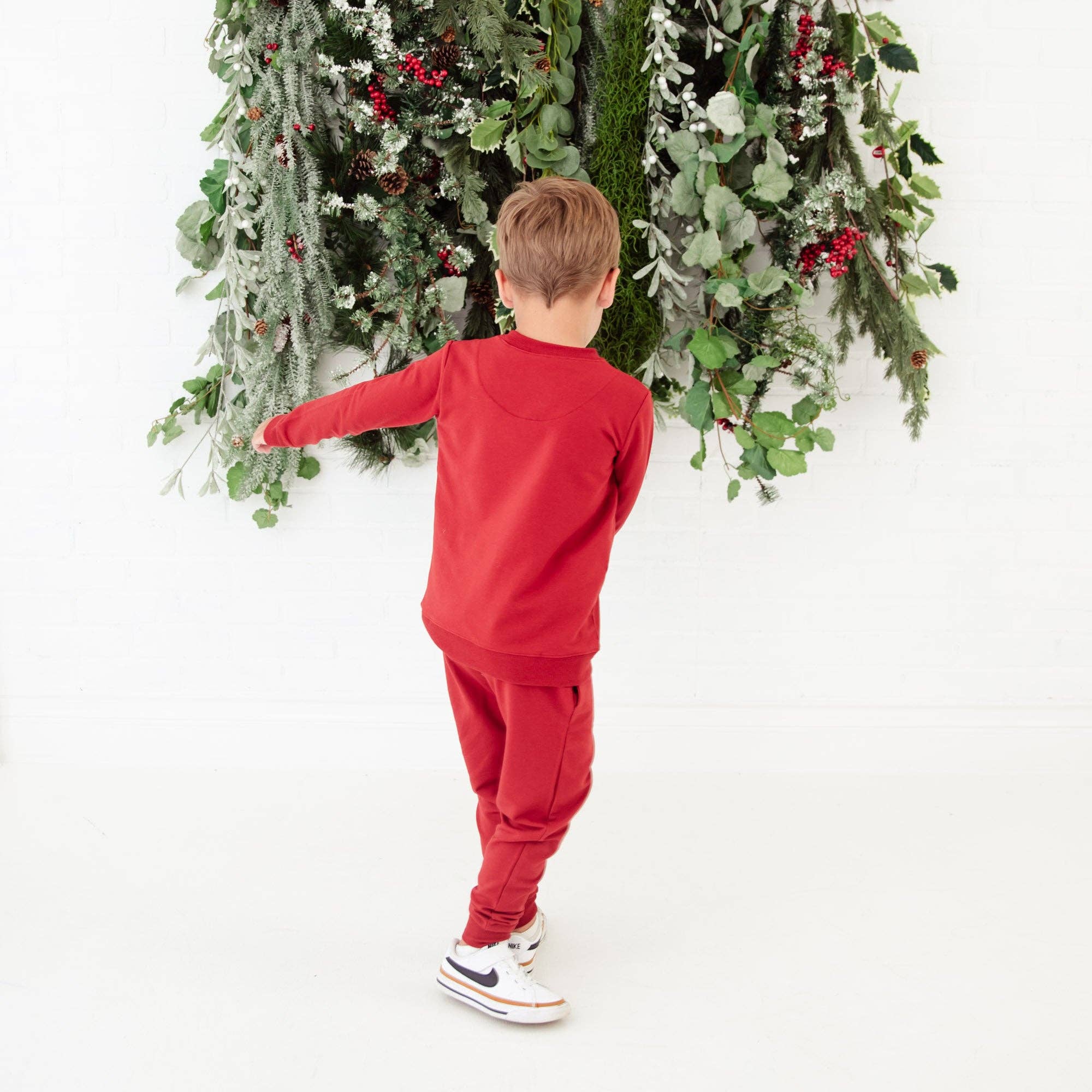 Dreamiere – Großhandel Top- & Hosen-Set – Kinder – Santa Baby Jogger-Set - Kinder3