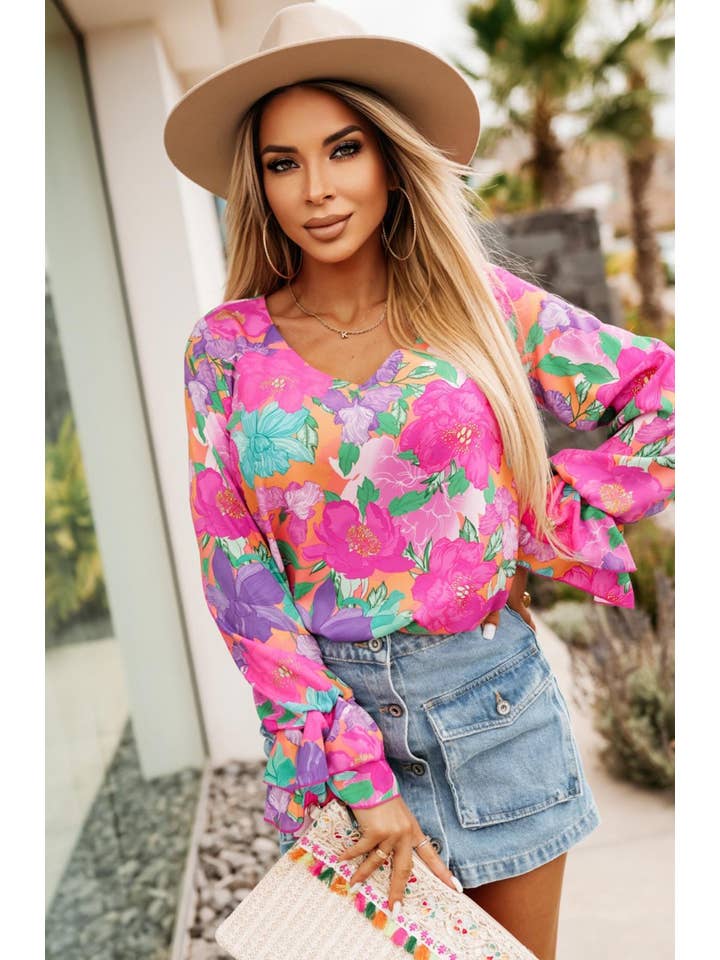Multi Shiloh Blommig volangskjortblus Top-Multi för wholesale på Faire