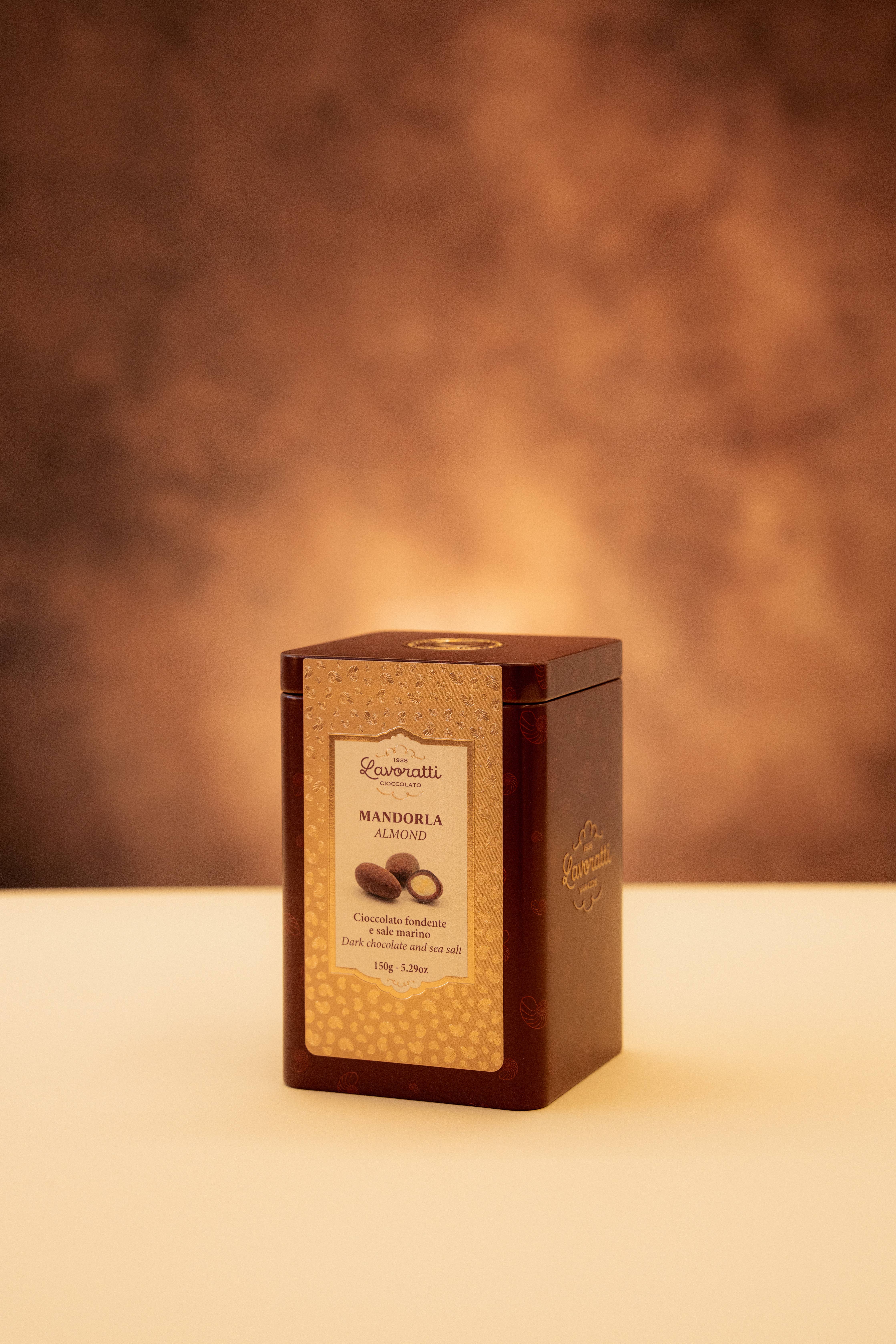 Cioccolato Lavoratti 1938 - Wholesale Chocolate Covered Sweets - Etna almonds covered with dark chocolate and salt1