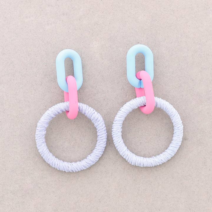 Sonata - Wholesale Hangende/ronde oorbellen - Elabones gekleurde oorbellen van raffia-hars4