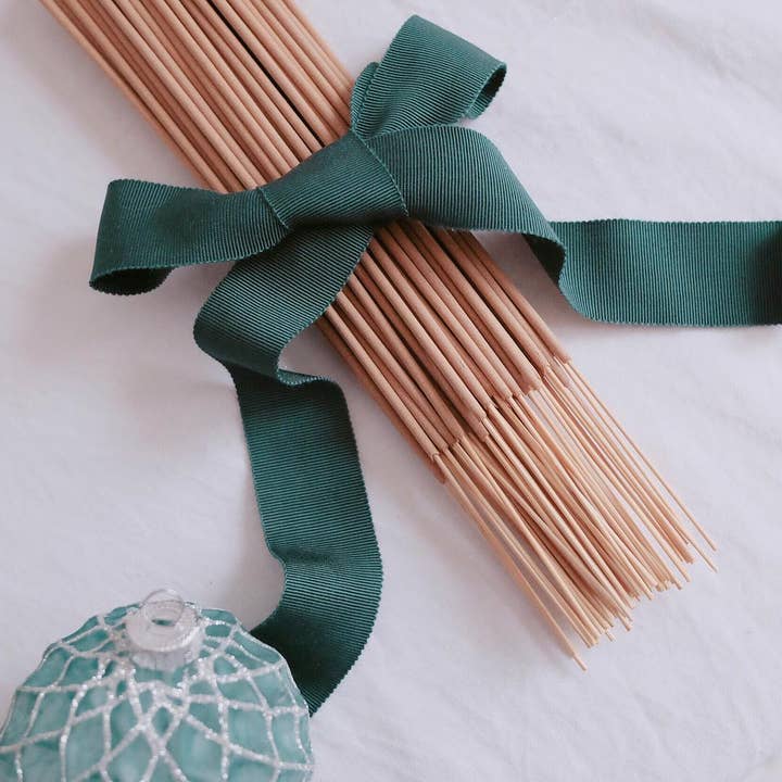 La Belle France - Wholesale Incense - Natural French Incense Sticks - Box of 30