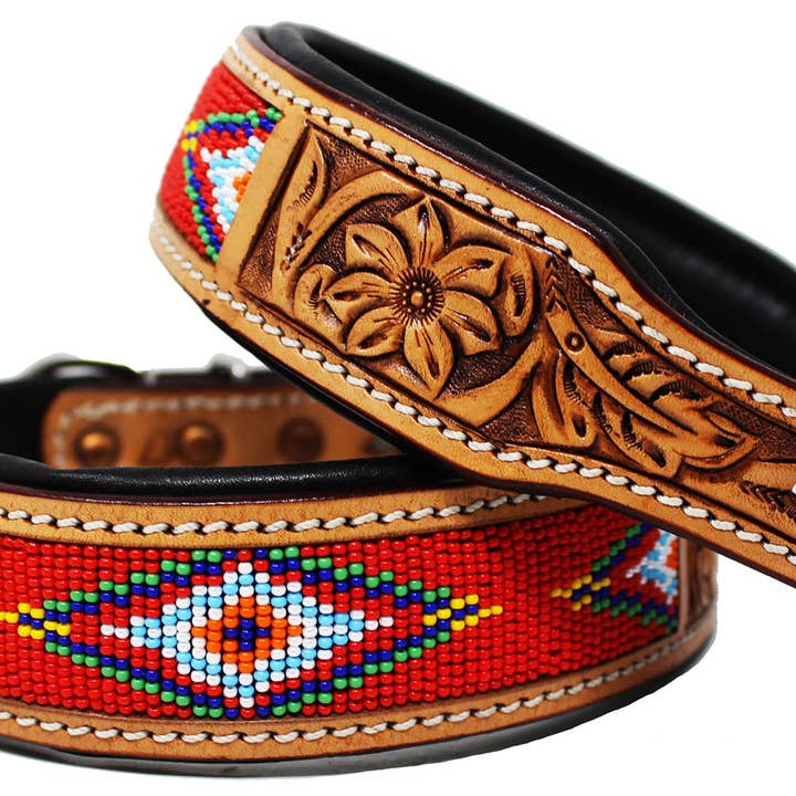 Collier pour chien en cuir rembourré à perles florales usiné à la main 60176 pour la vente par Challenger