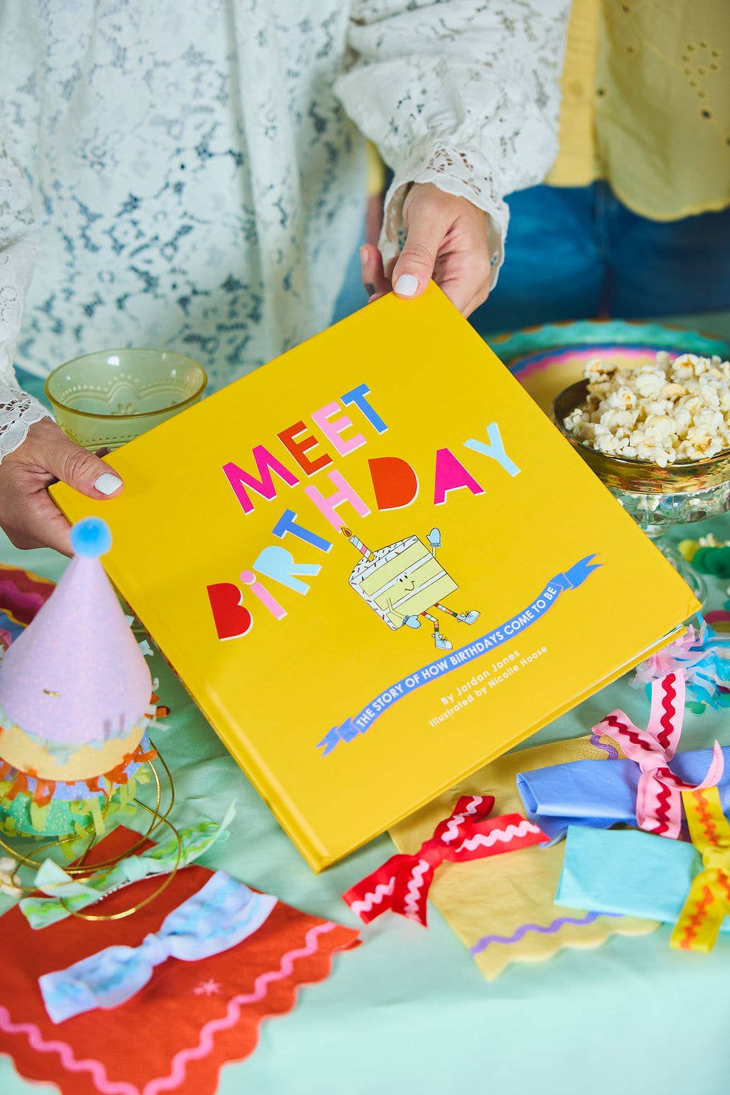 Packed Party - Wholesale Preschool Book (3-5) - Meet Birthday: A Story of How Birthdays Come to Be8