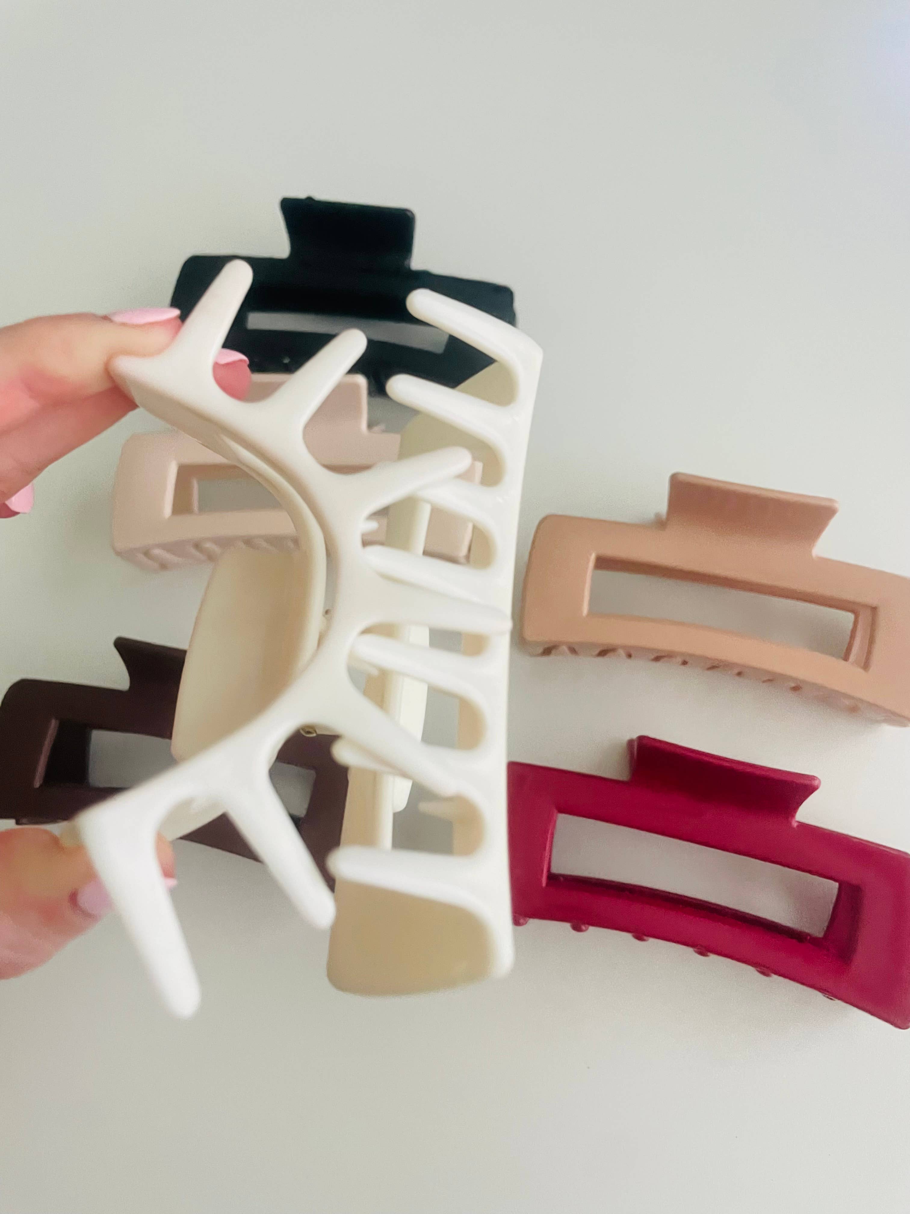 Lyn Luca - Wholesale Hair Clip - Women's - Rectangle Silicone Bendable Claw Clips — Faire’s First Ever!5